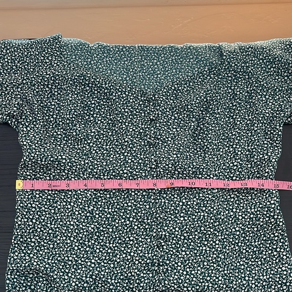 A&F | Green floral top - Picture 4 of 7